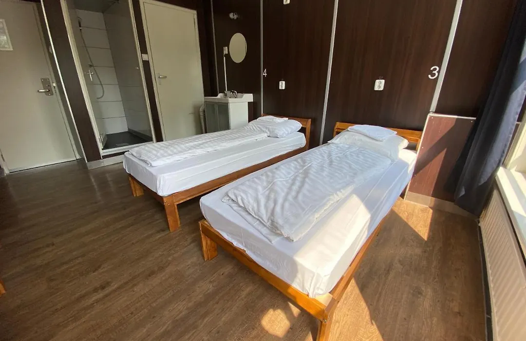 Hostel Utopia-1