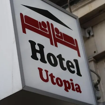 Hostel Utopia-3